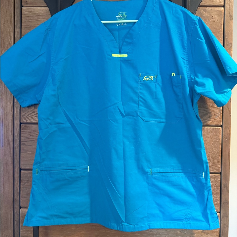 Iguana Med Scrub tops, XL multiple colors!